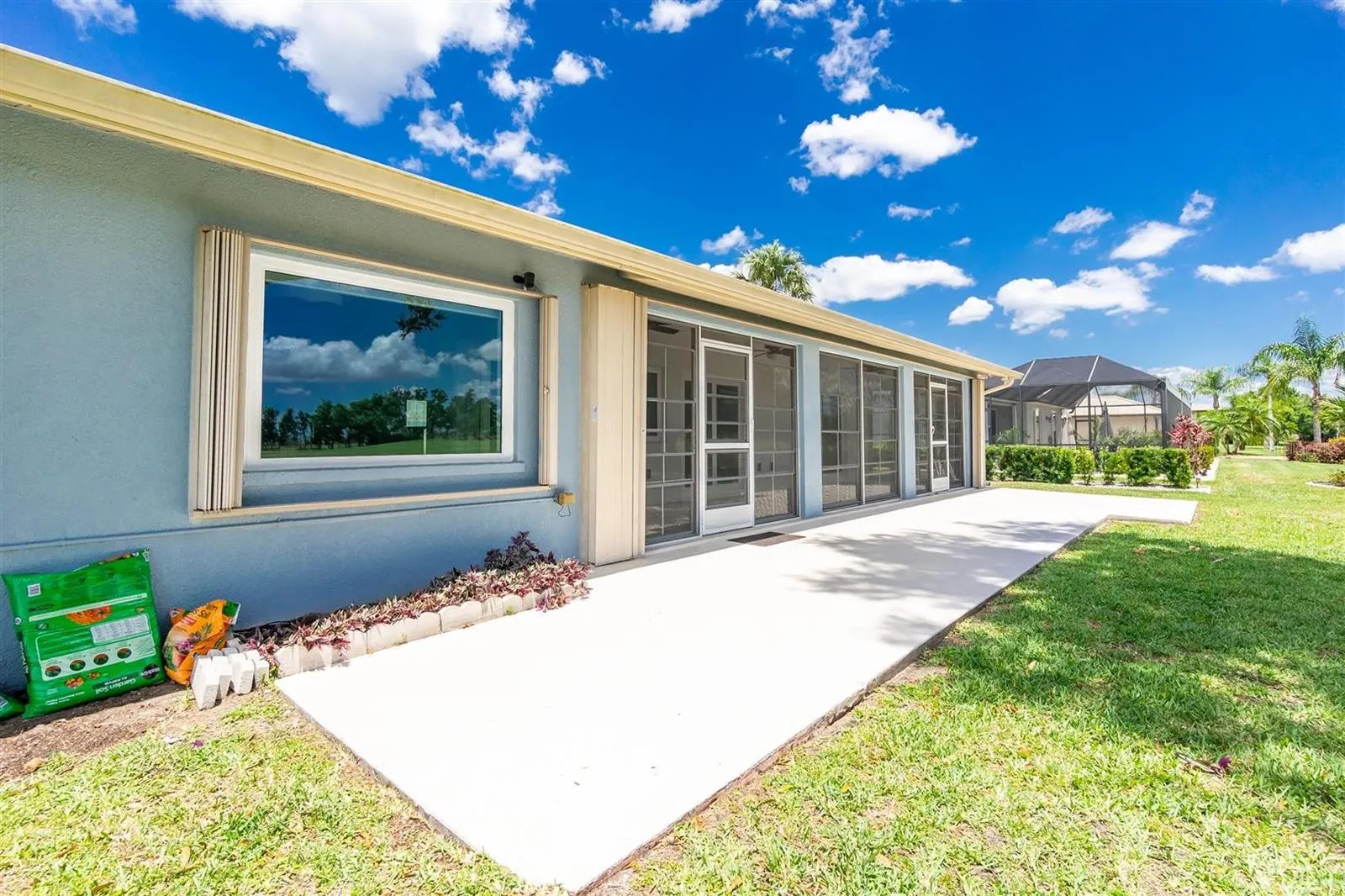 12001 SW KINGSWAY CIR