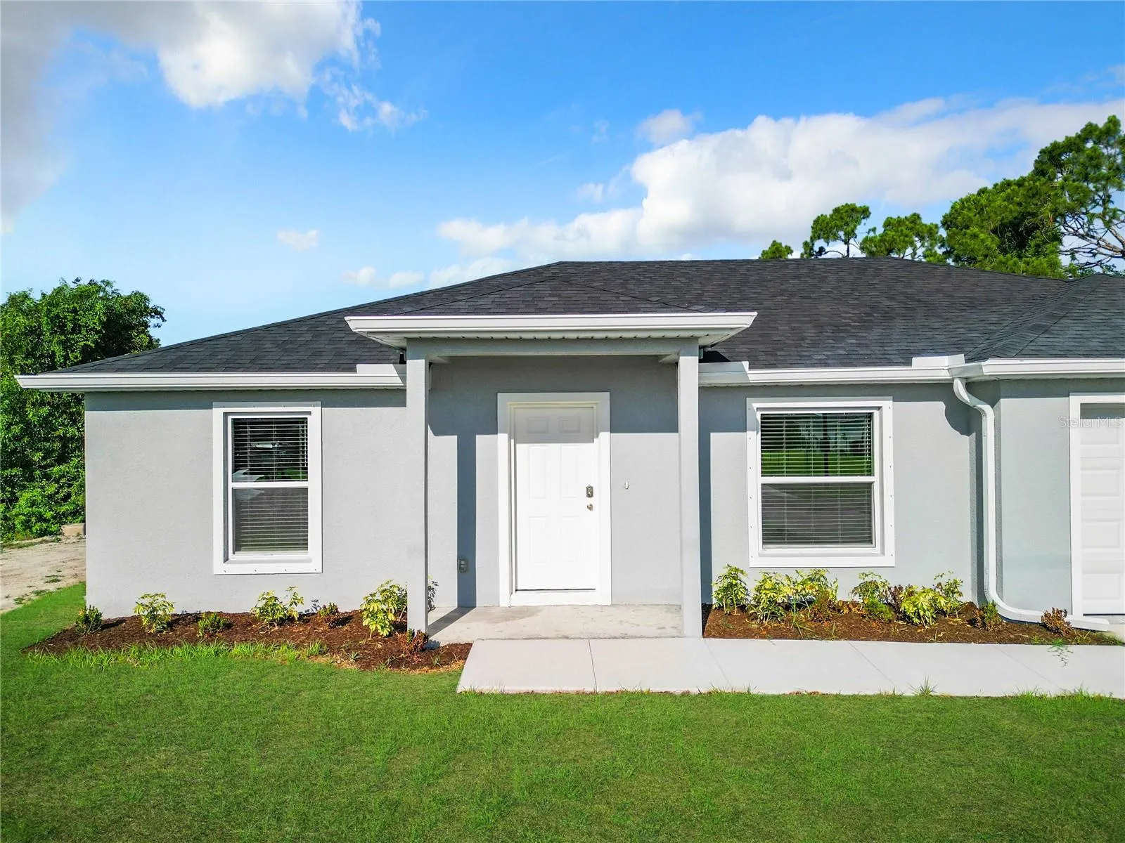 4110 NE 20TH PL