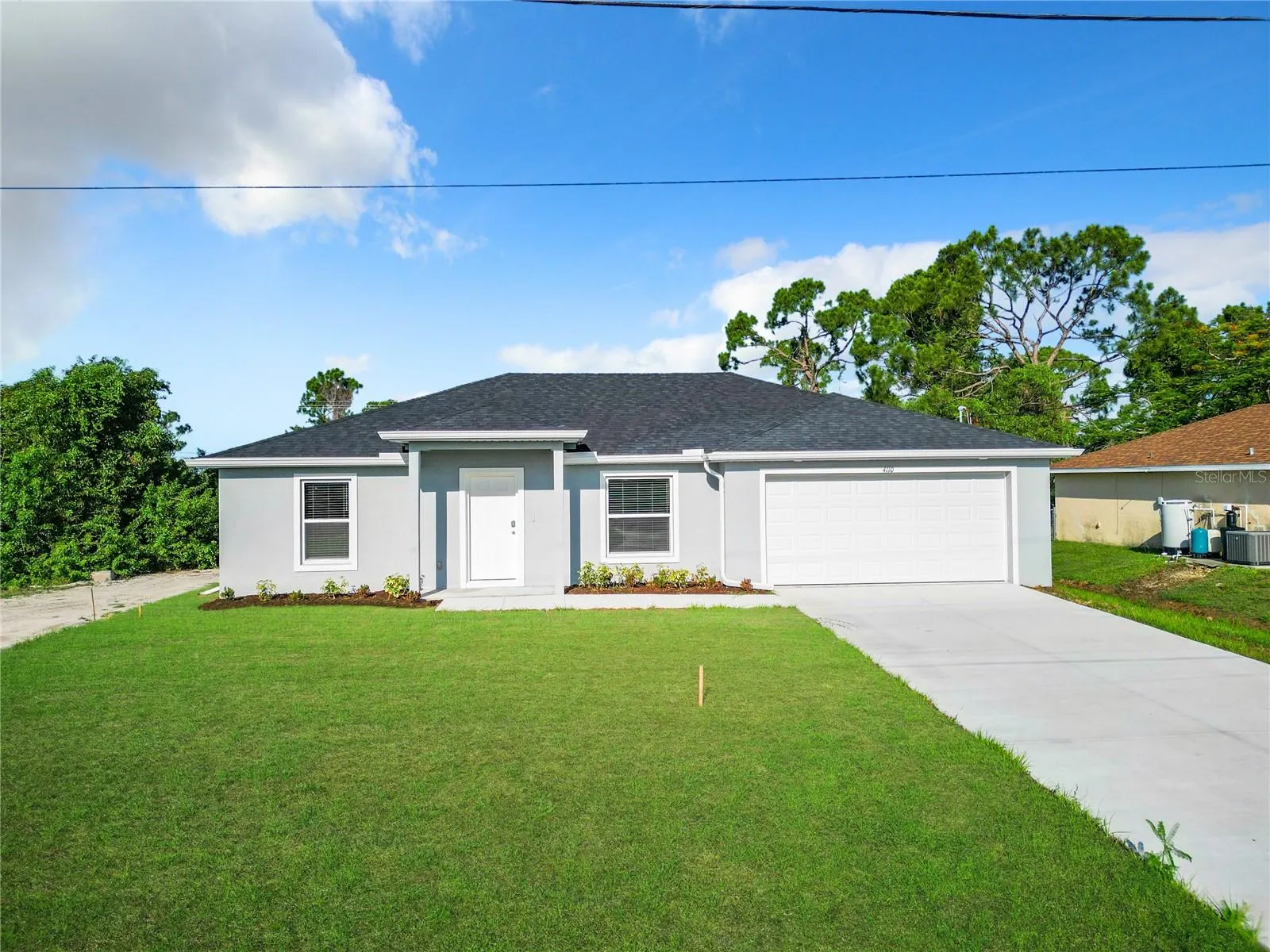 4110 NE 20TH PL