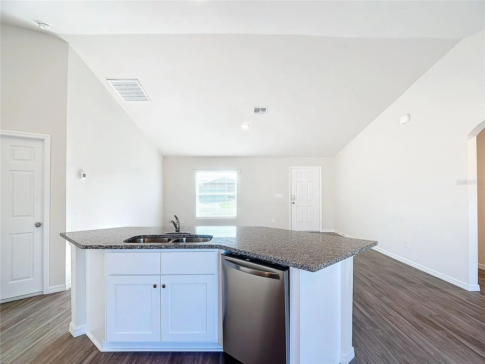 4110 NE 20TH PL
