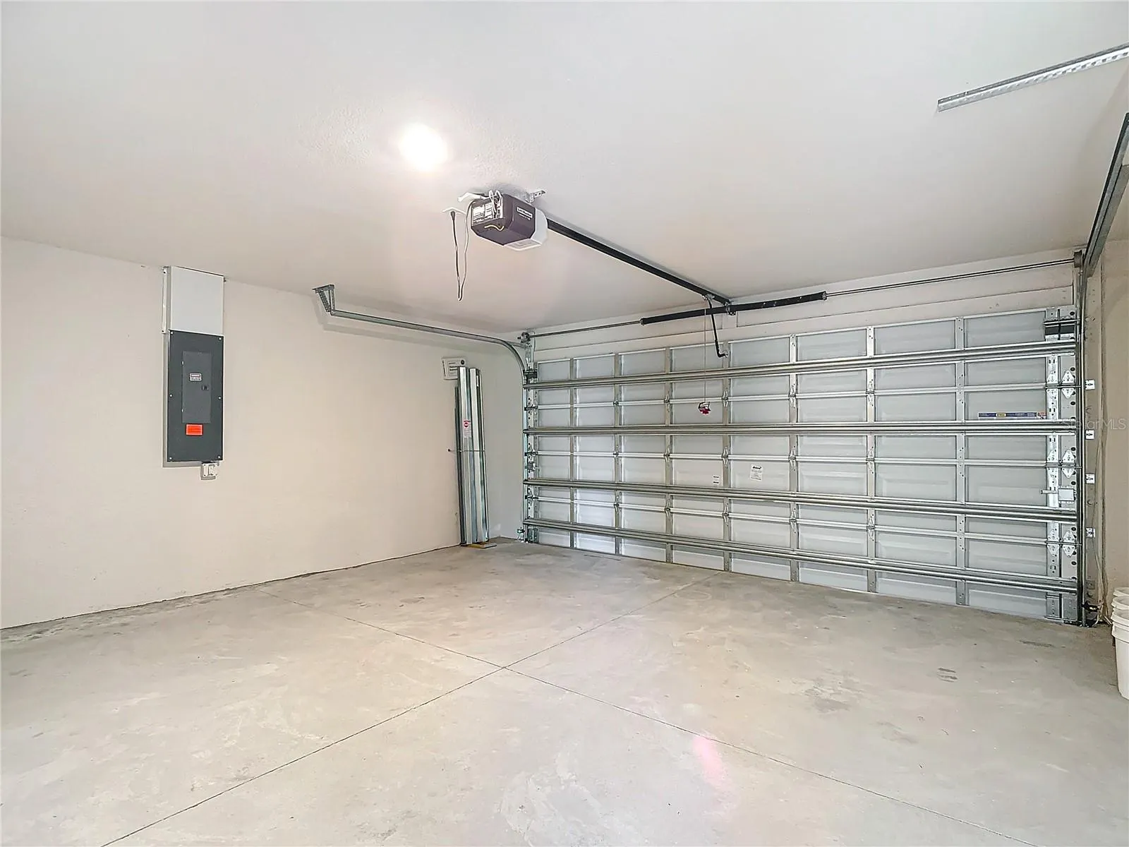 4110 NE 20TH PL