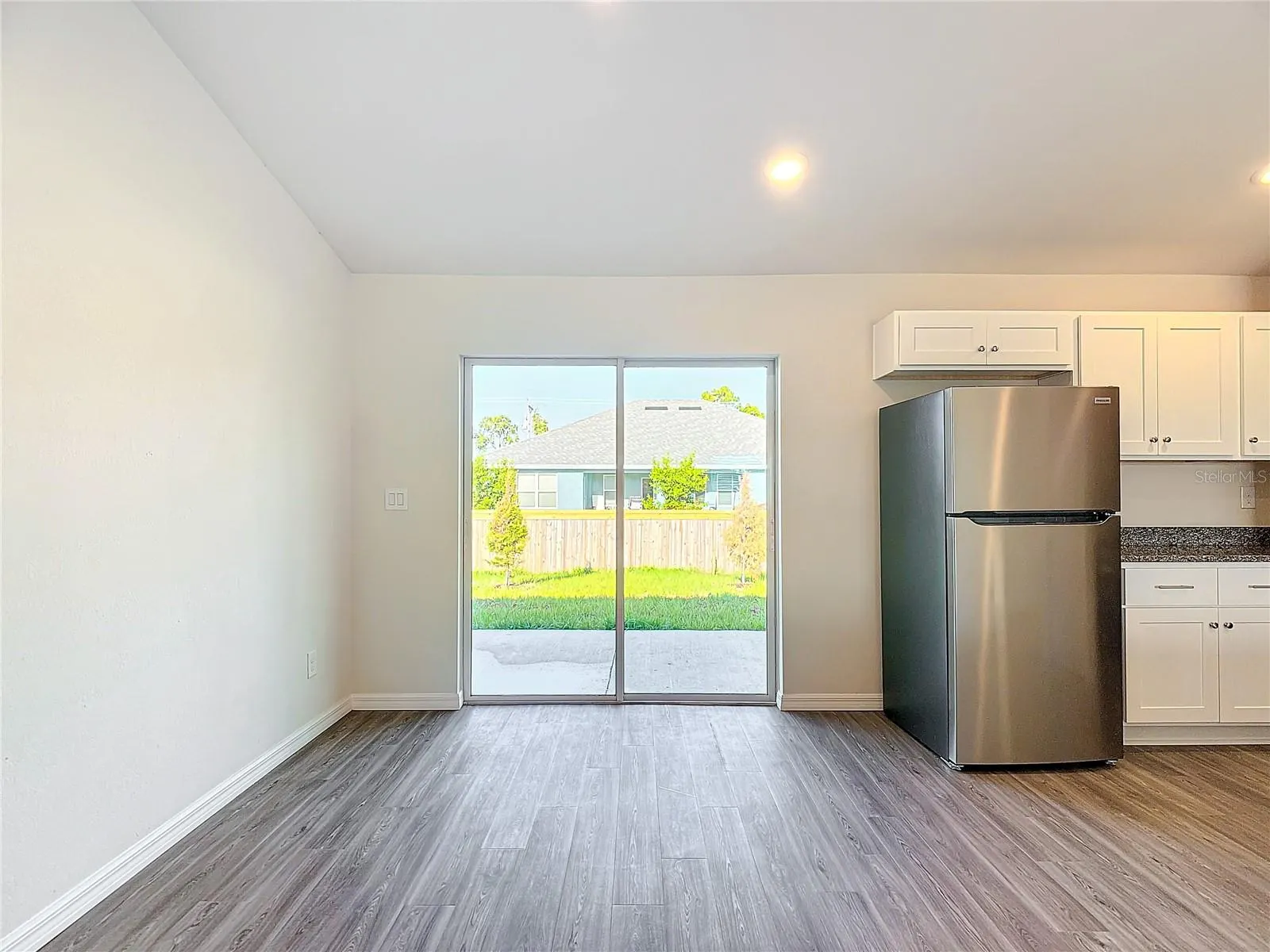 4110 NE 20TH PL