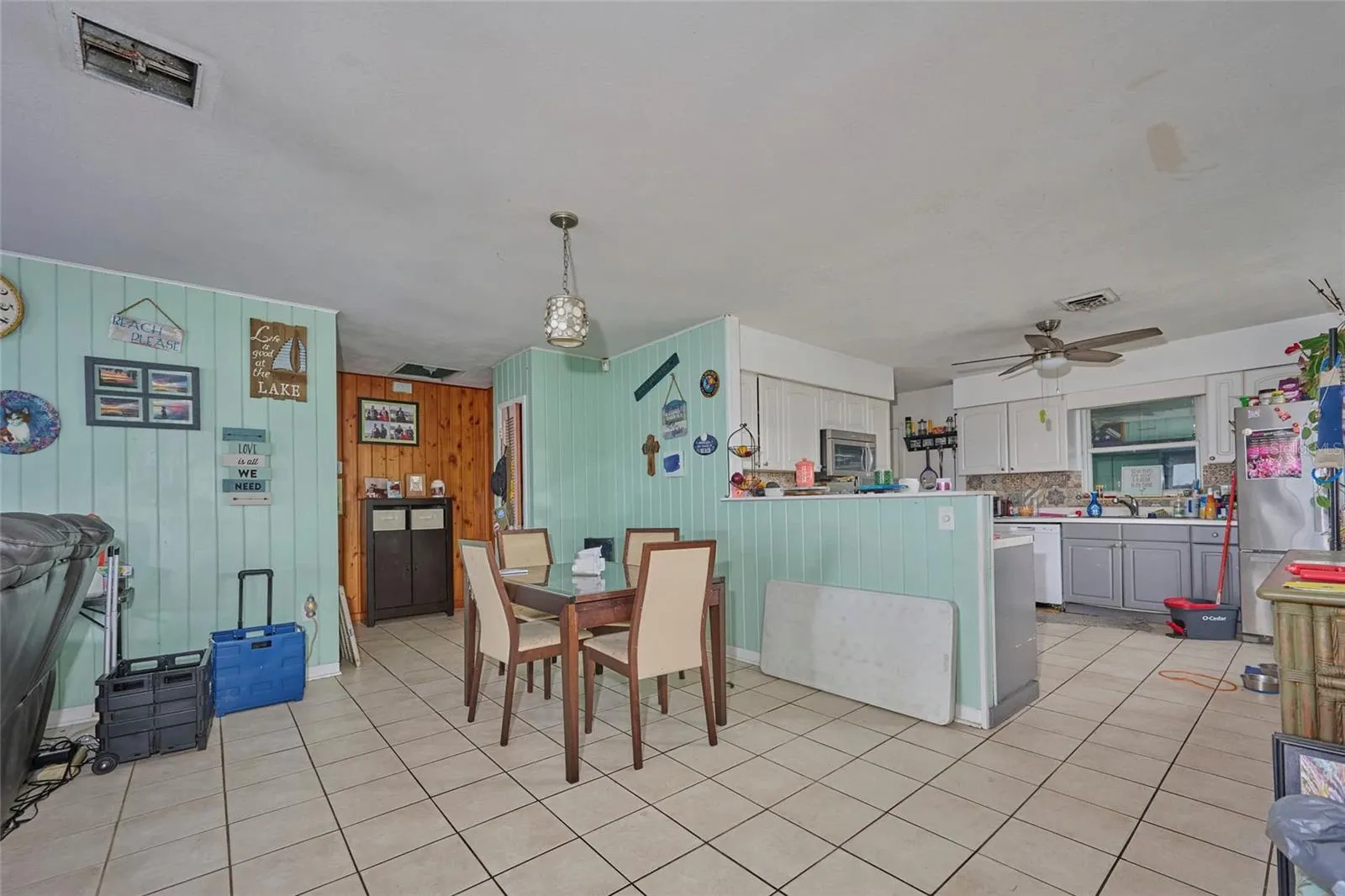 253 BLACKWELL VILLA CV