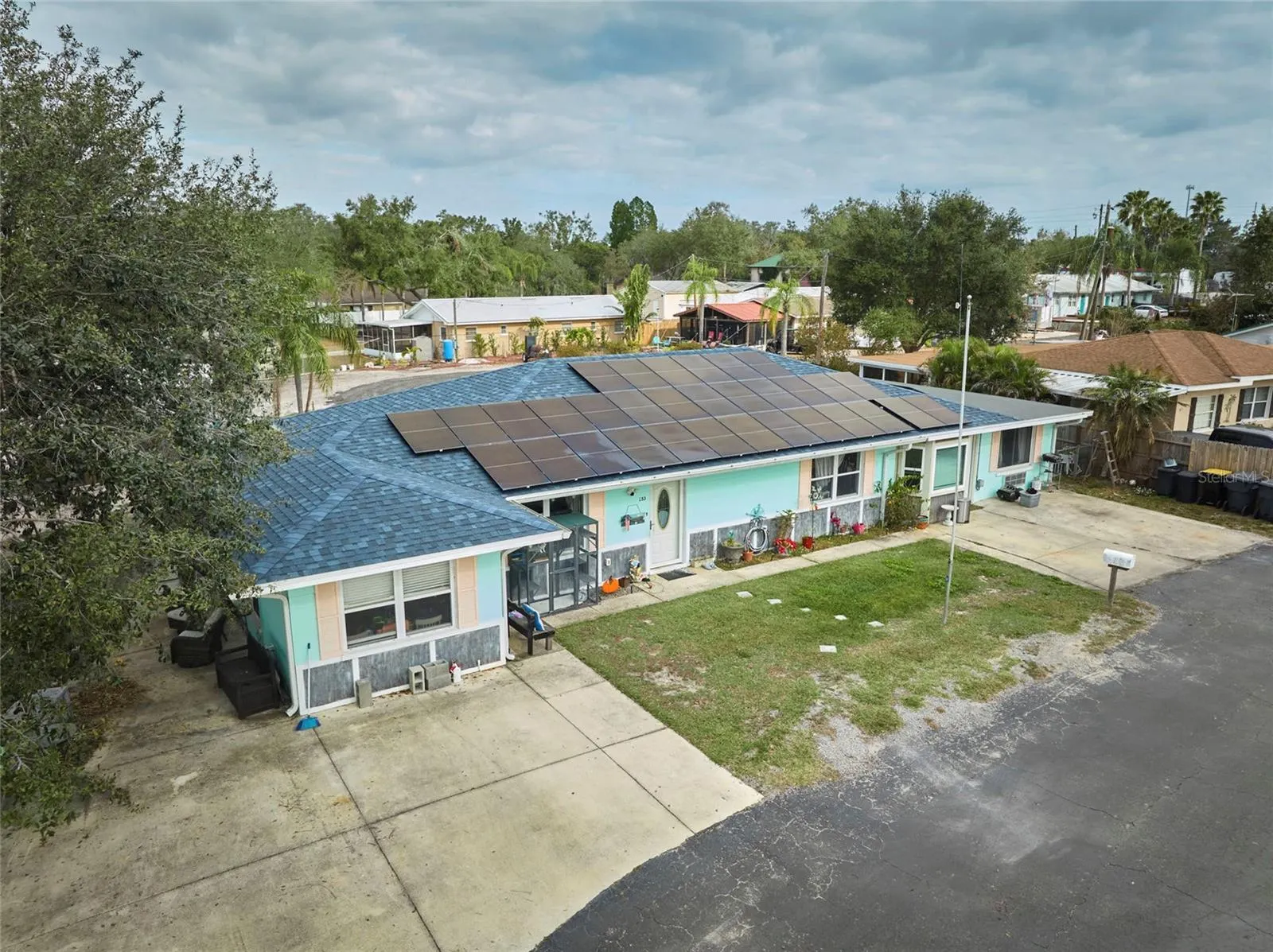 253 BLACKWELL VILLA CV