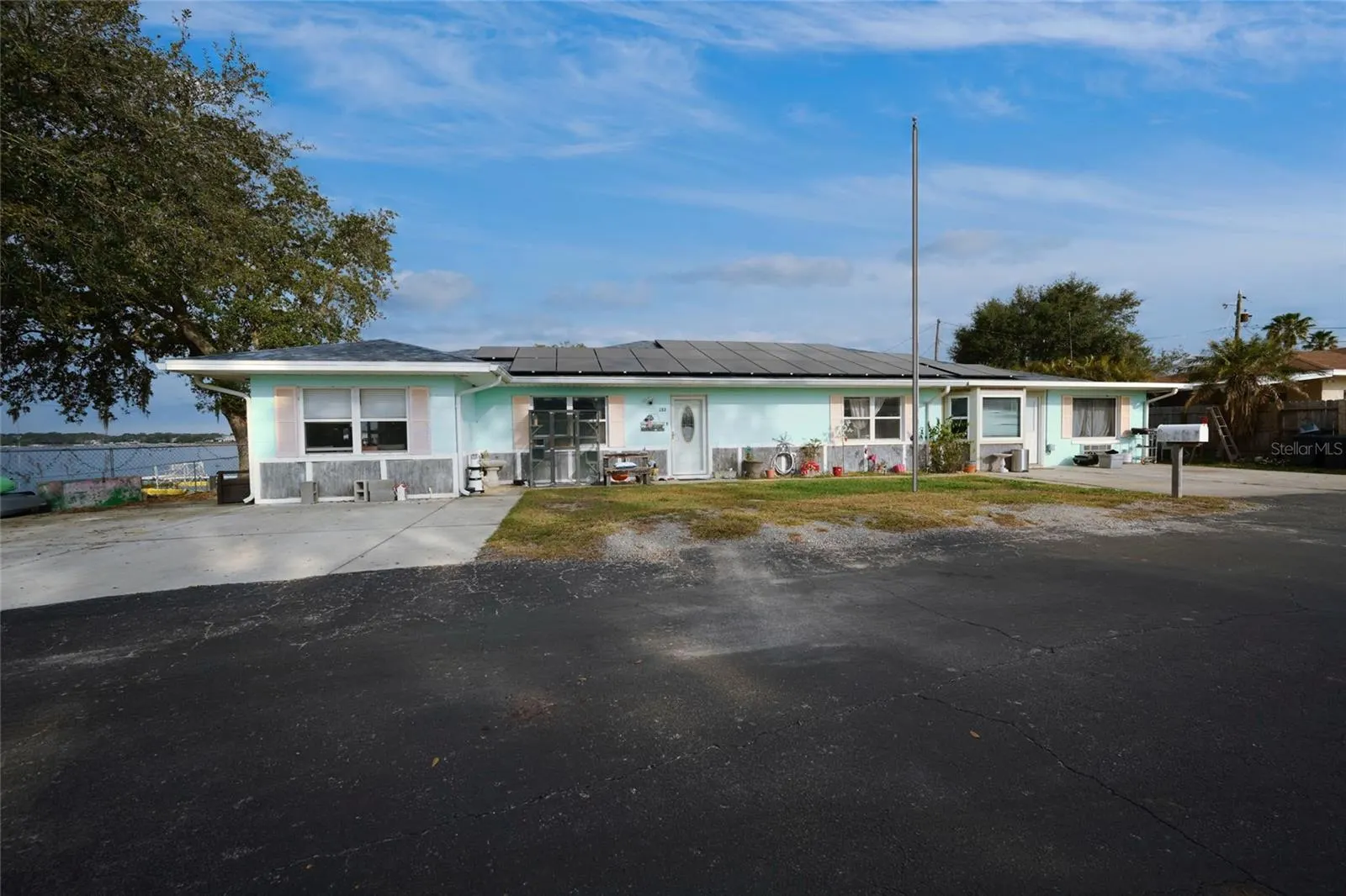 253 BLACKWELL VILLA CV