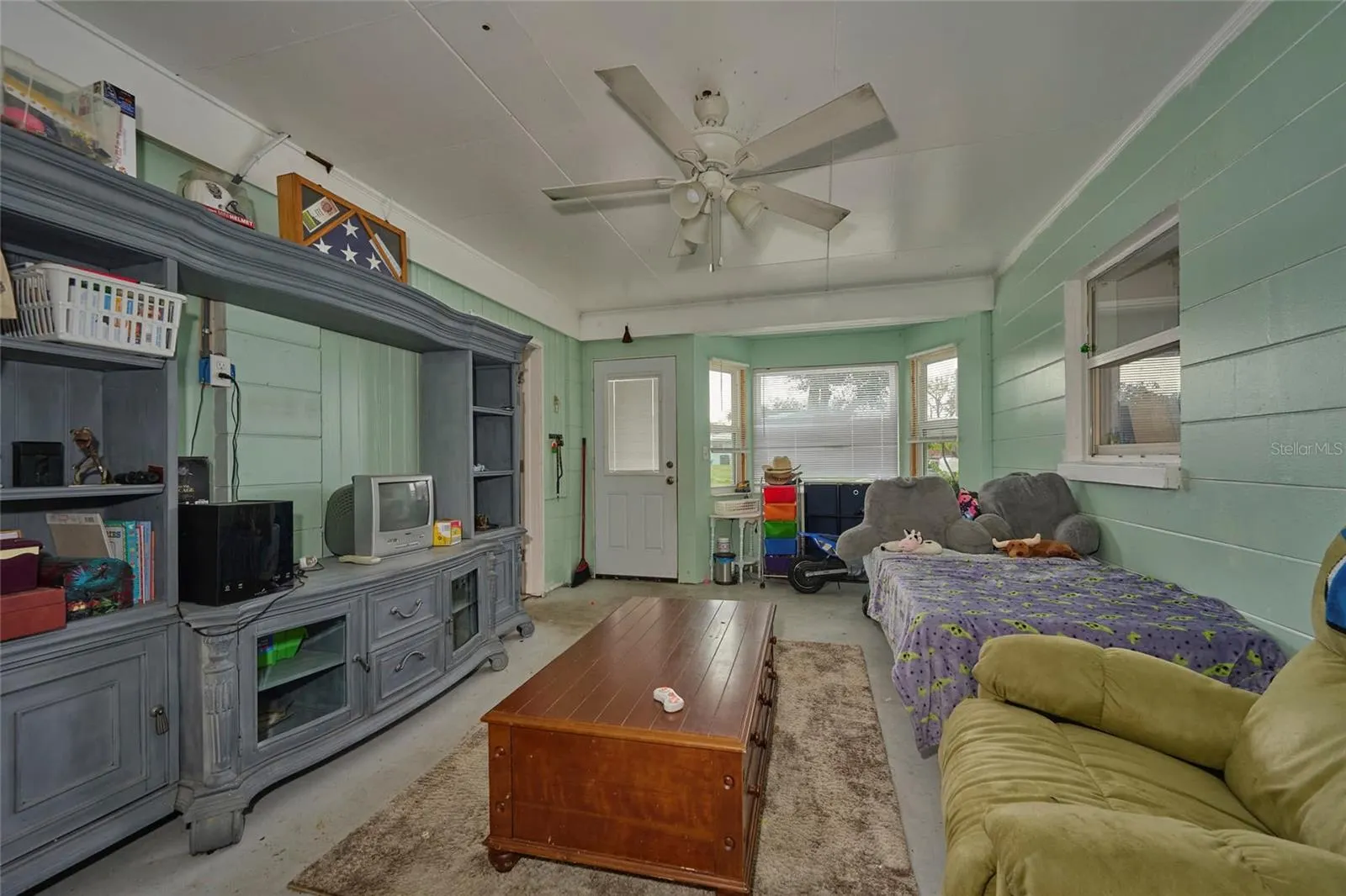 253 BLACKWELL VILLA CV