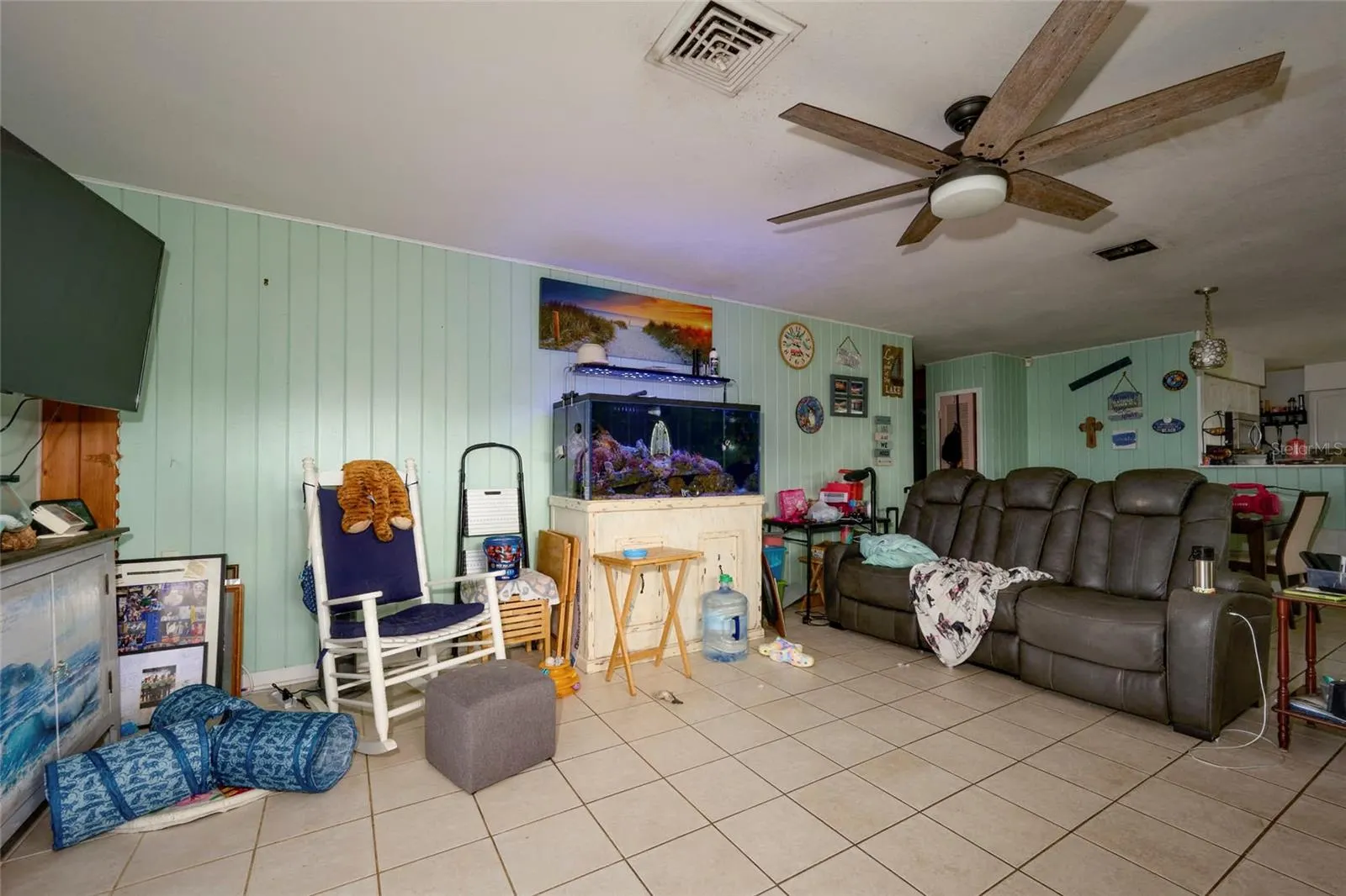253 BLACKWELL VILLA CV