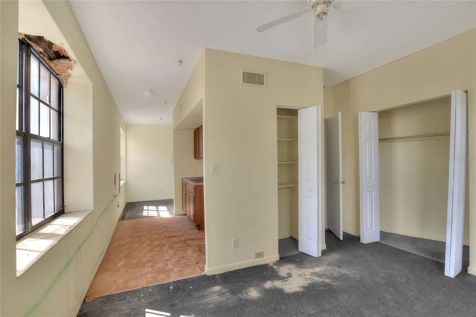 206 PILAKLAKAHA AVE