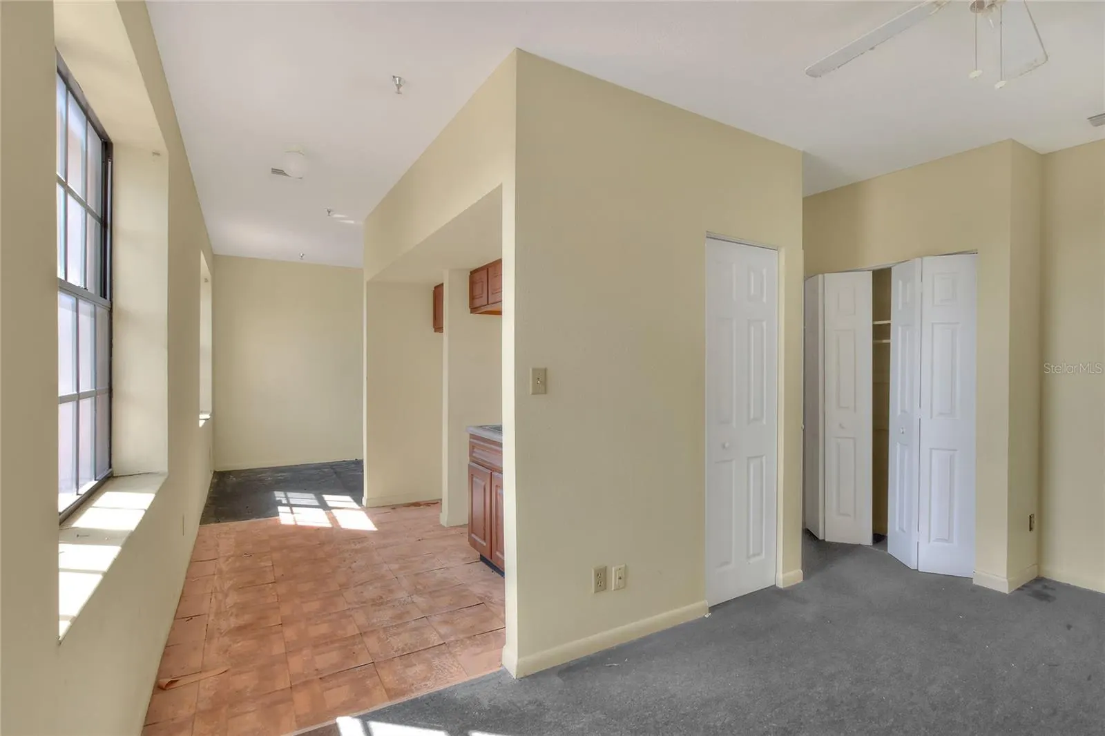 206 PILAKLAKAHA AVE