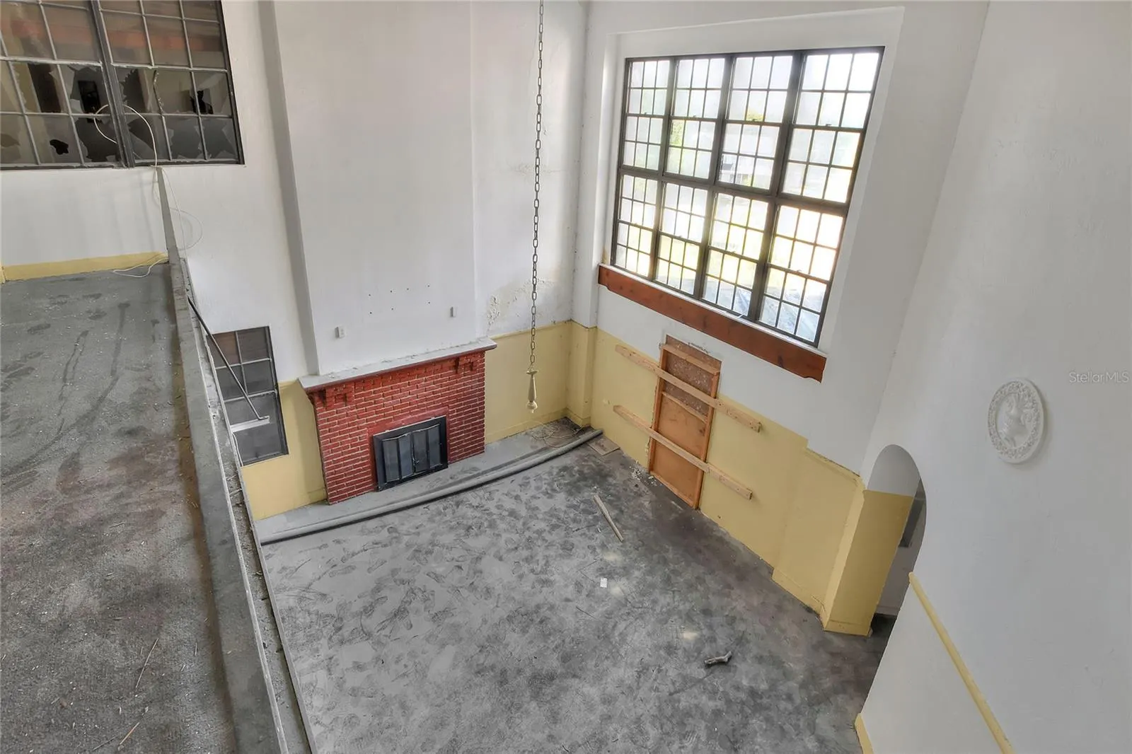 206 PILAKLAKAHA AVE