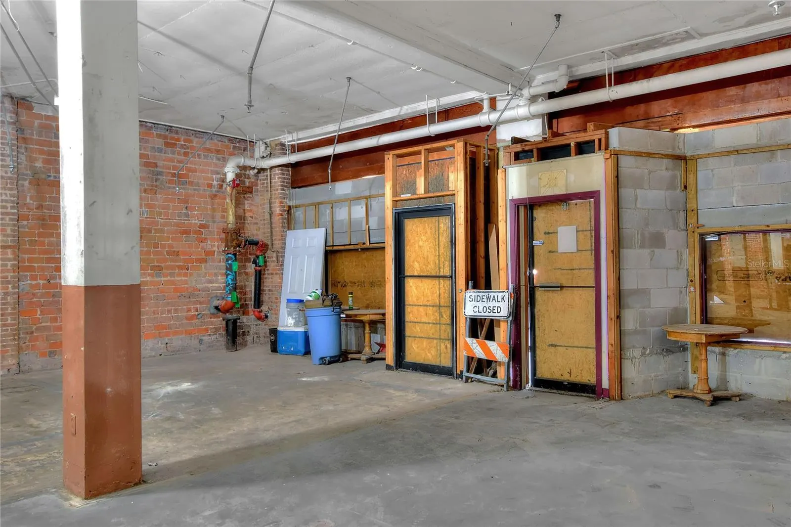 206 PILAKLAKAHA AVE