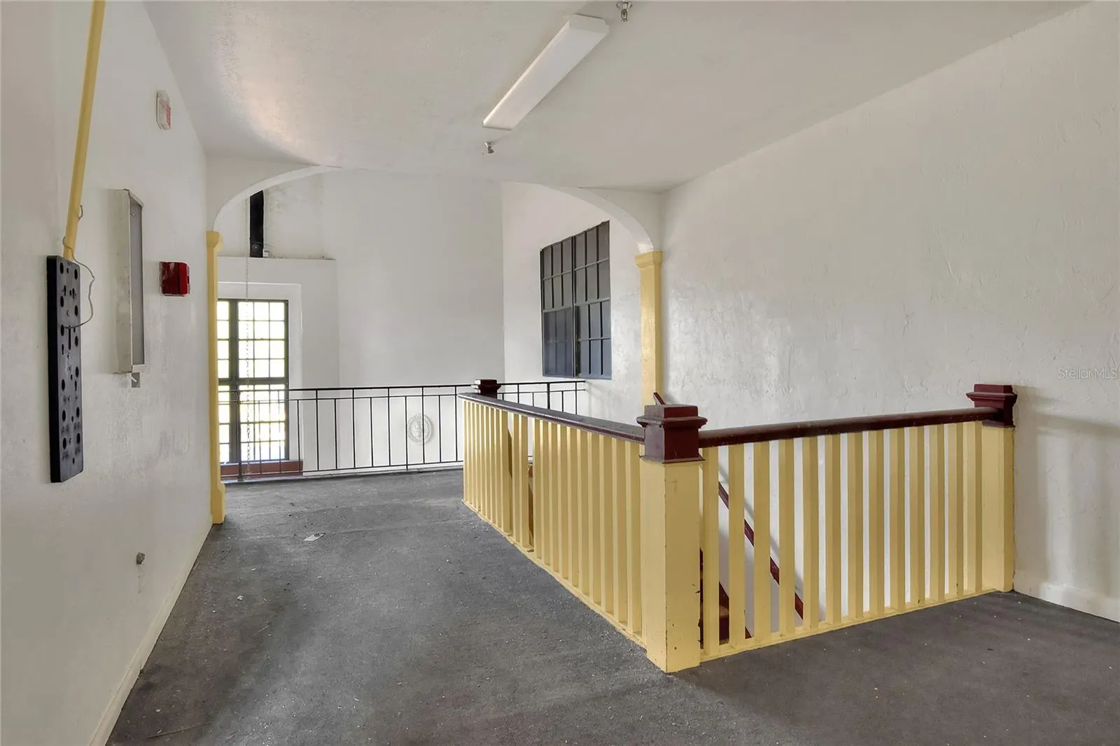 206 PILAKLAKAHA AVE