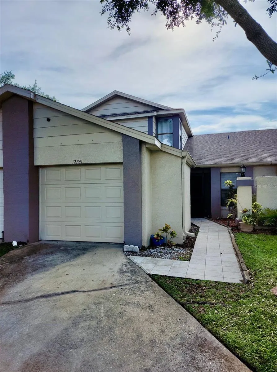 12241 AUGUSTA WOODS CIR