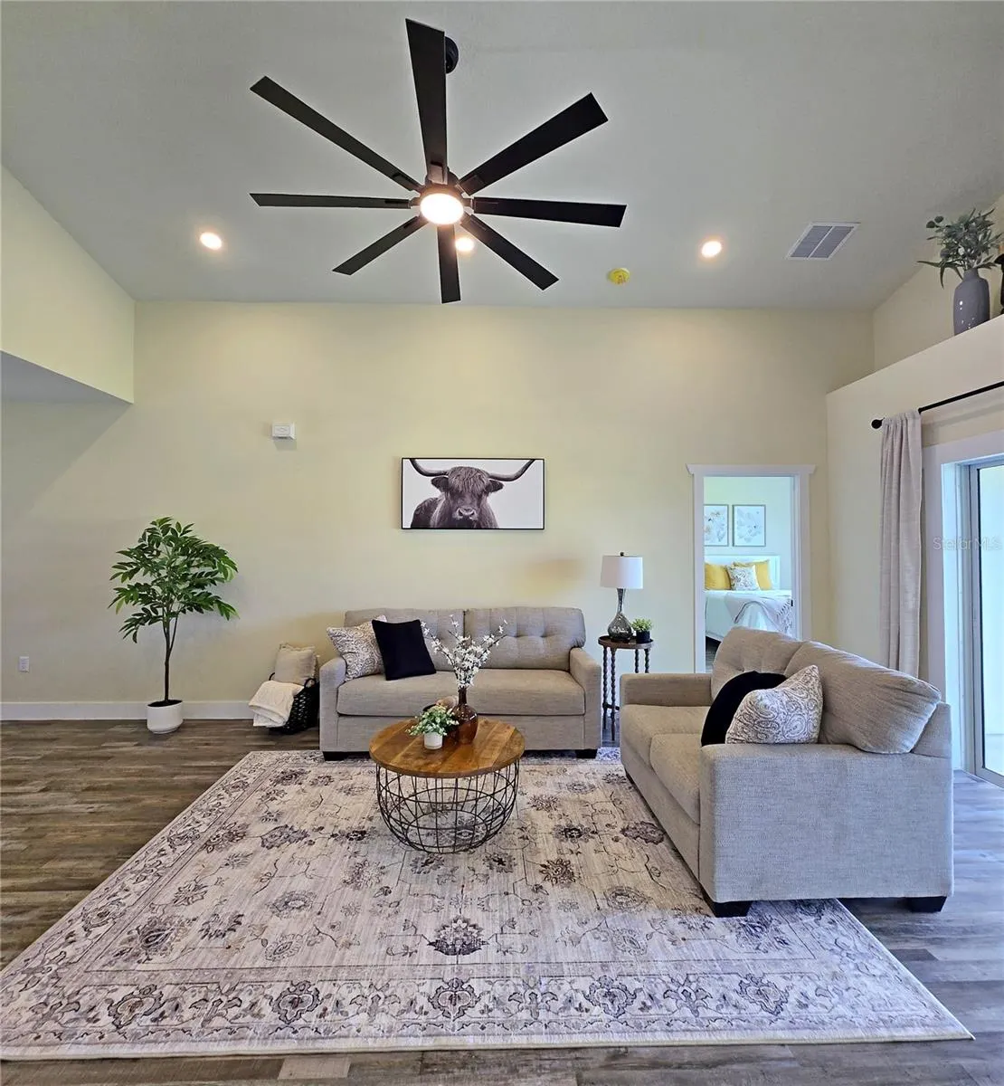 7190 GOLF CLUB DR