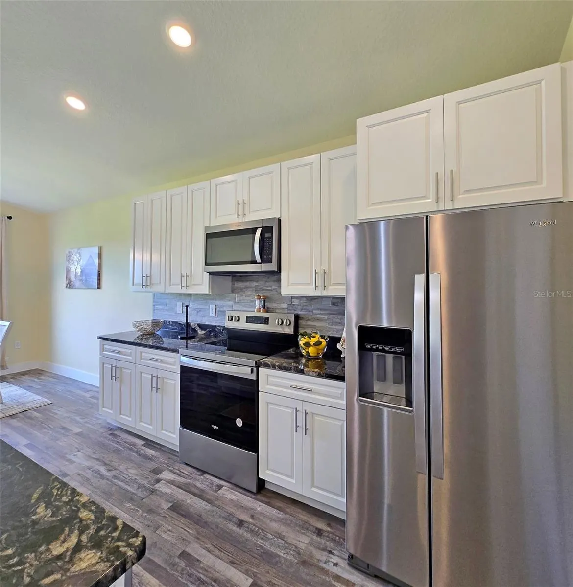 7190 GOLF CLUB DR