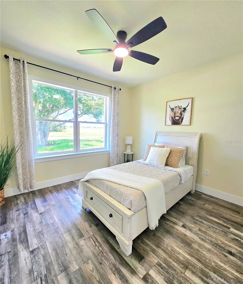 7190 GOLF CLUB DR
