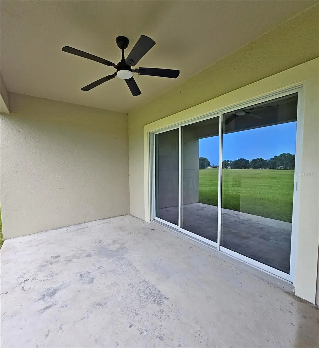 7190 GOLF CLUB DR