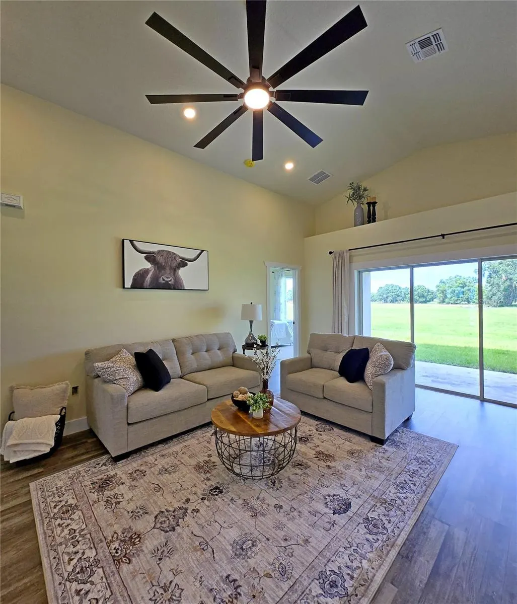 7190 GOLF CLUB DR