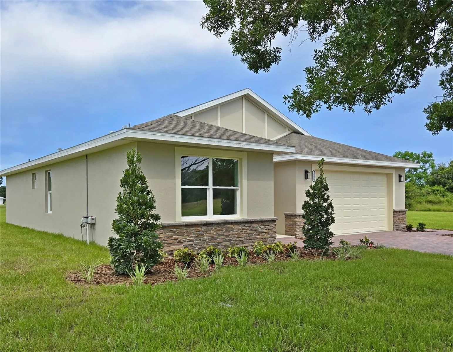 7190 GOLF CLUB DR