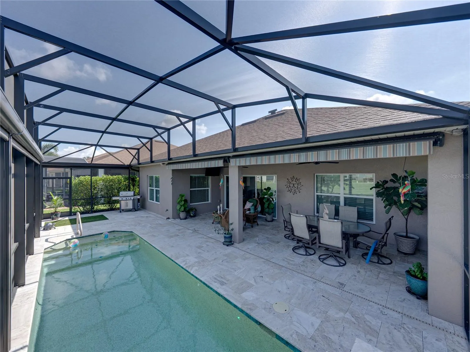 5332 HOGAN LN