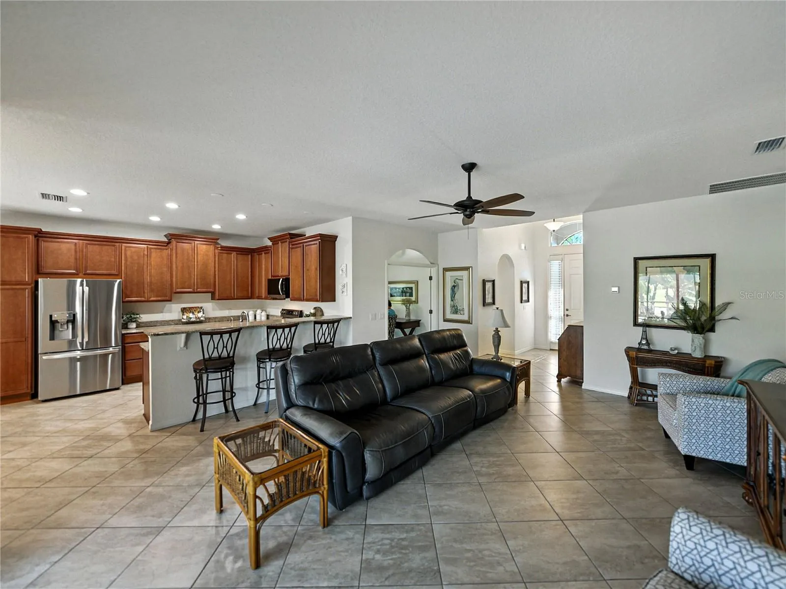 5332 HOGAN LN