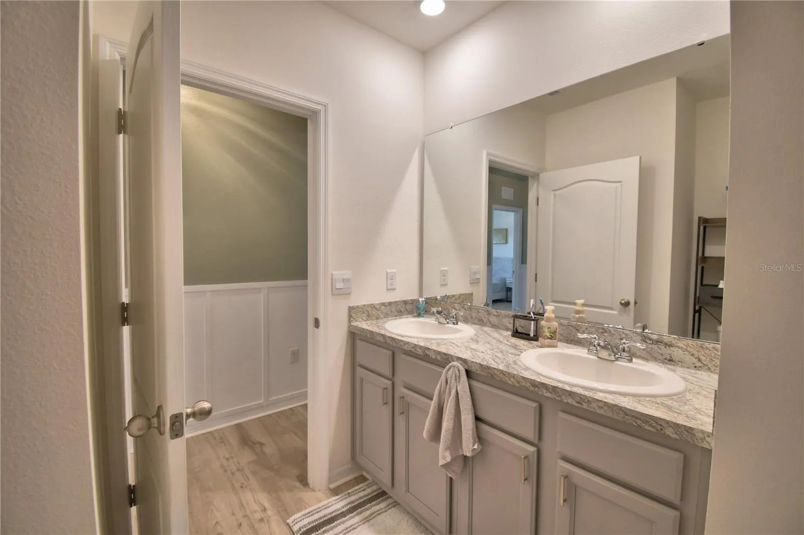 803 AUBURN GROVE CT