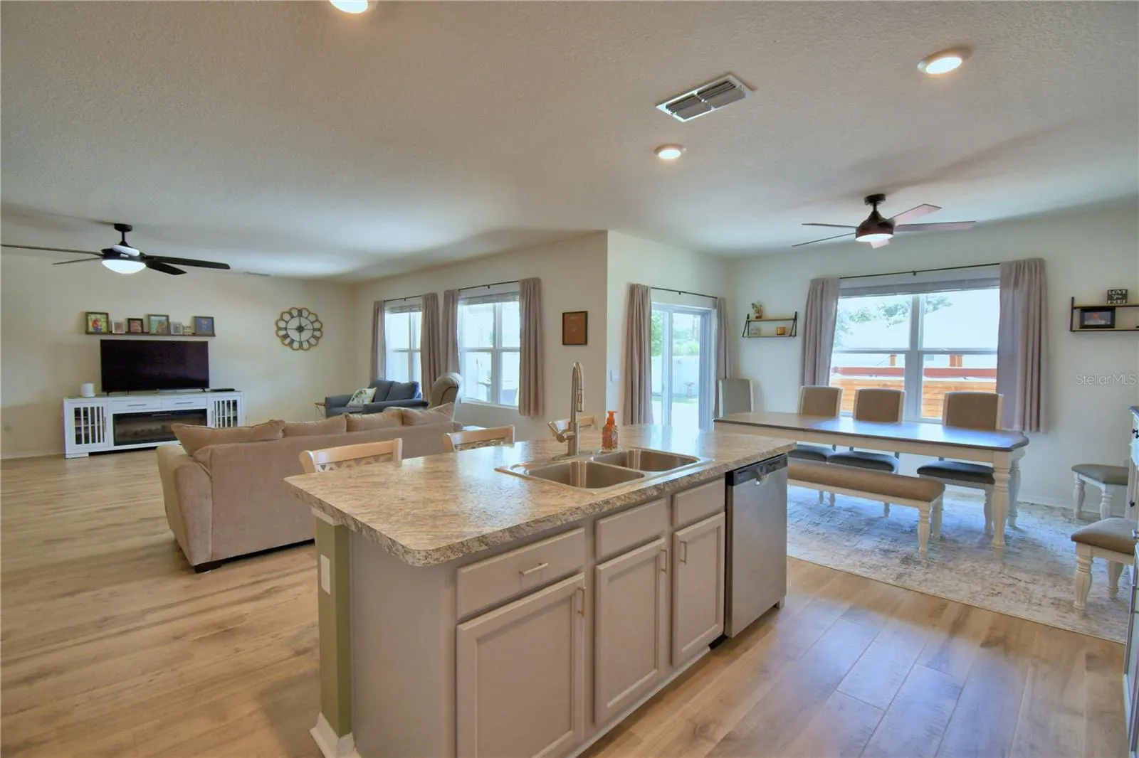 803 AUBURN GROVE CT
