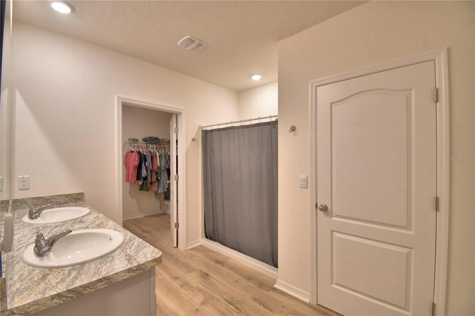 803 AUBURN GROVE CT