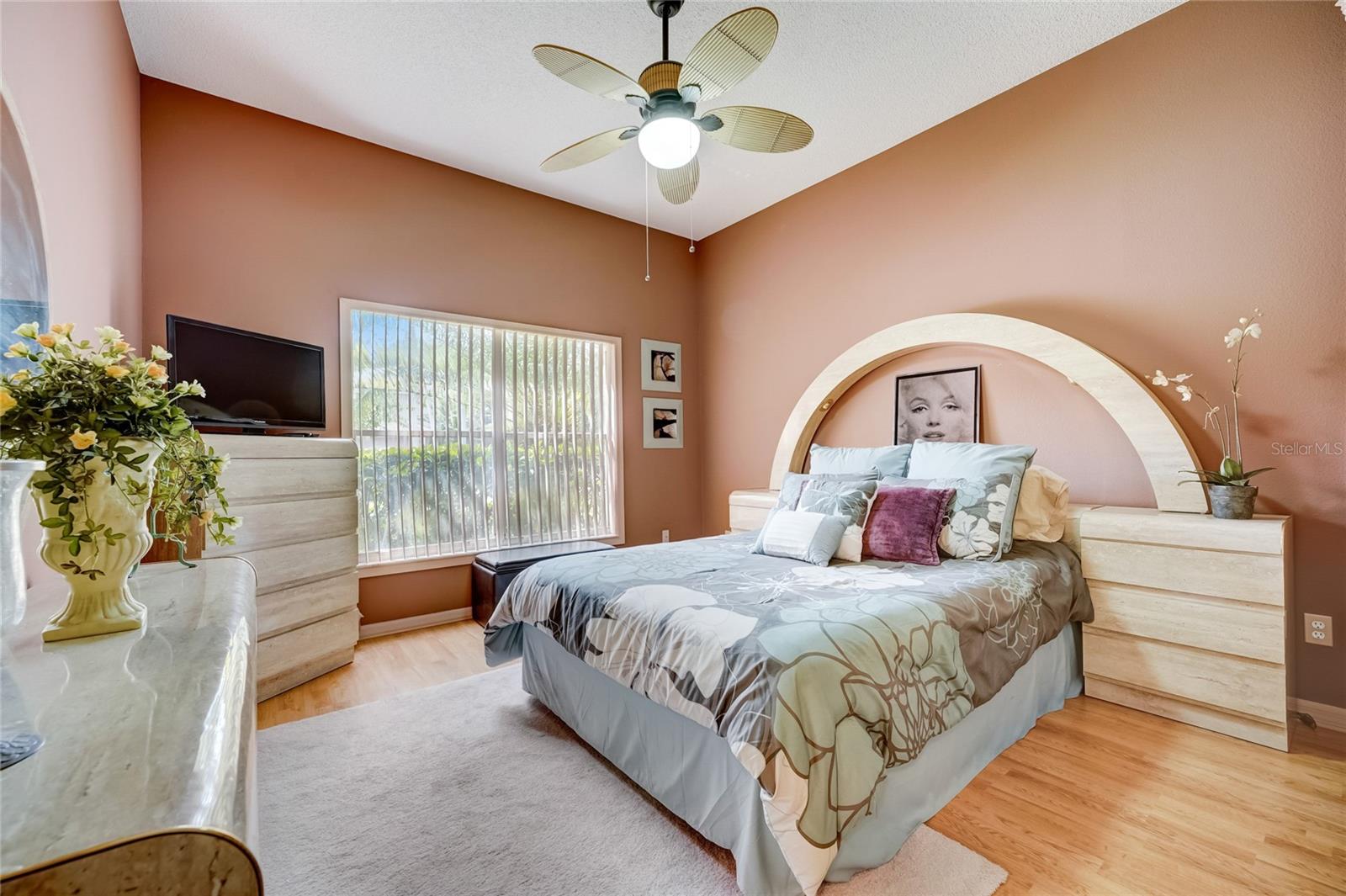 1181 NEEDLEWOOD LOOP