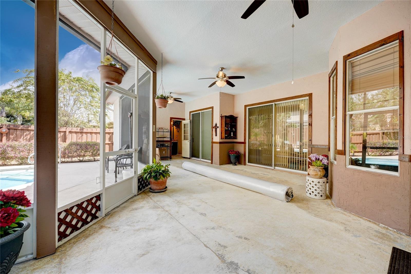 1181 NEEDLEWOOD LOOP