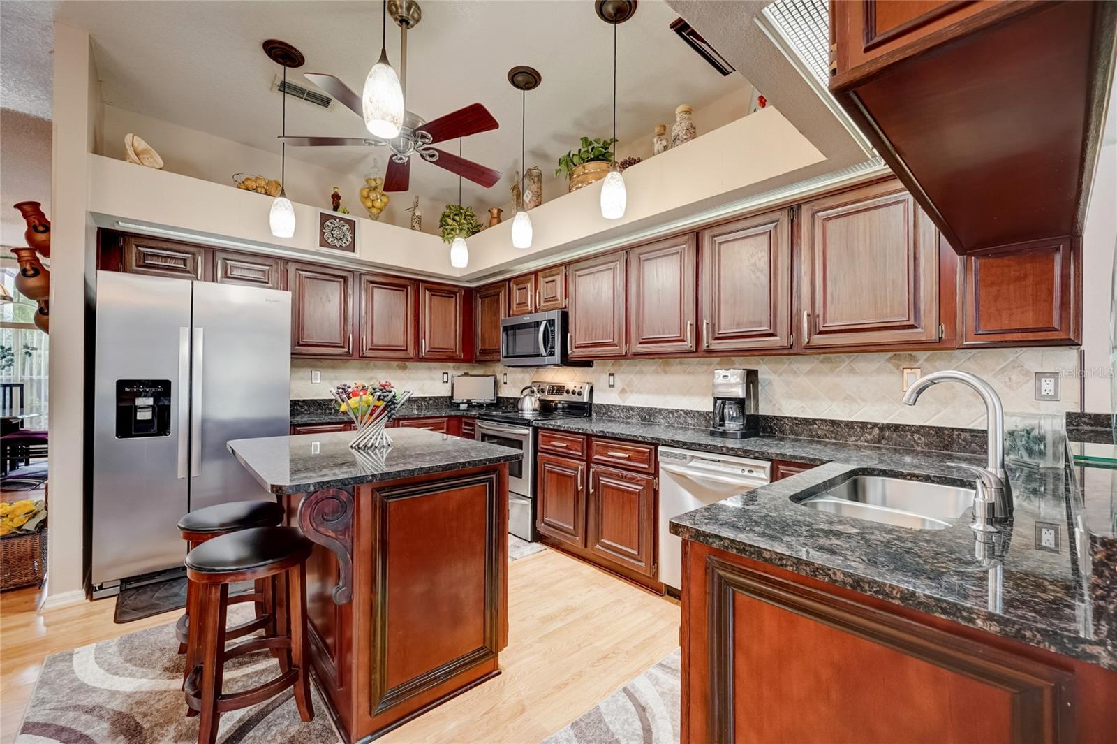 1181 NEEDLEWOOD LOOP