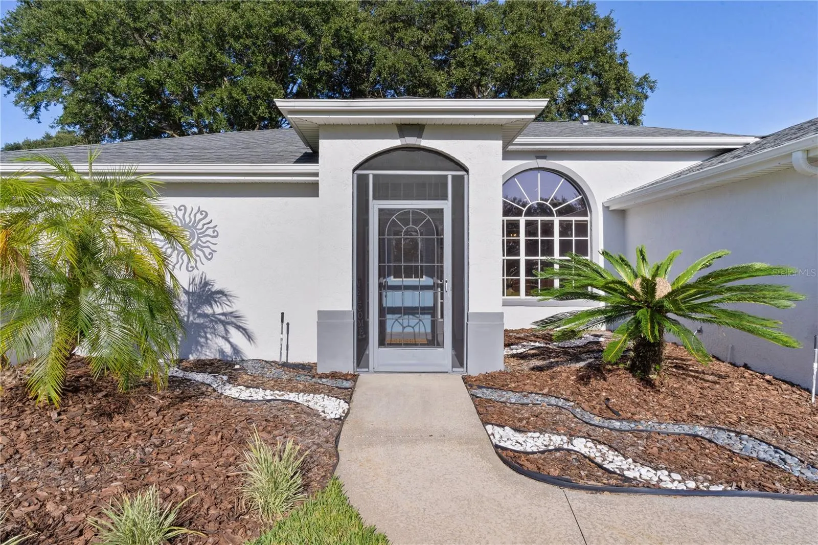 5252 GROVE MNR