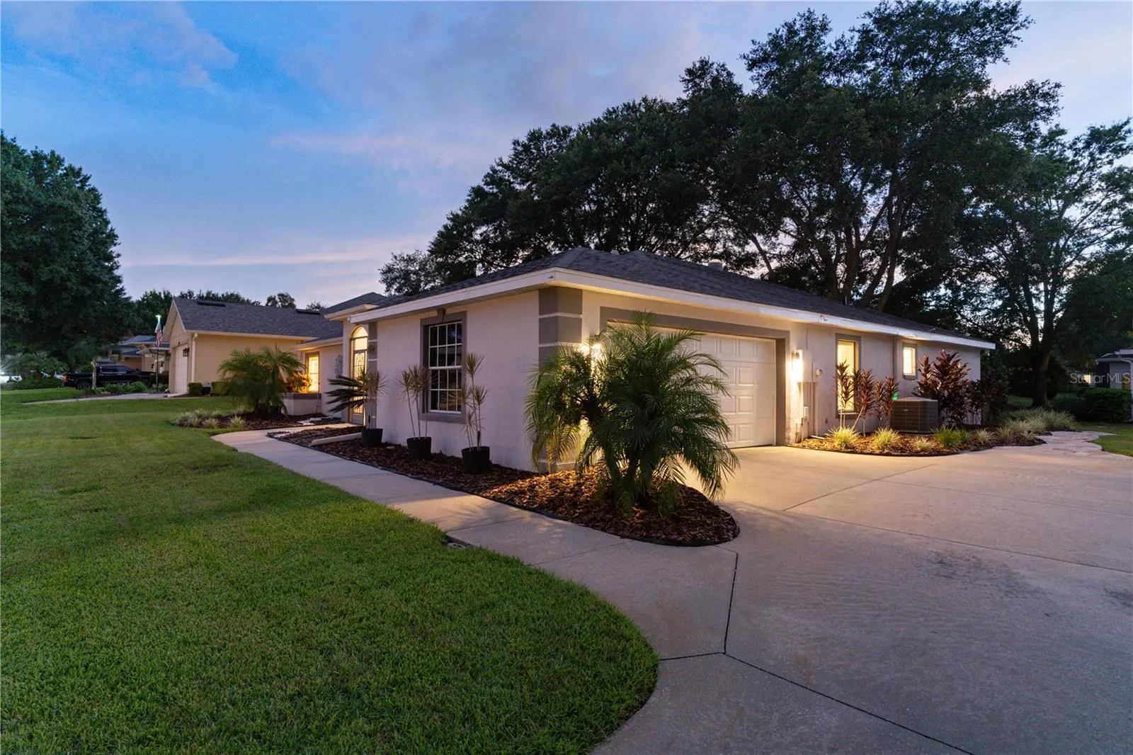 5252 GROVE MNR