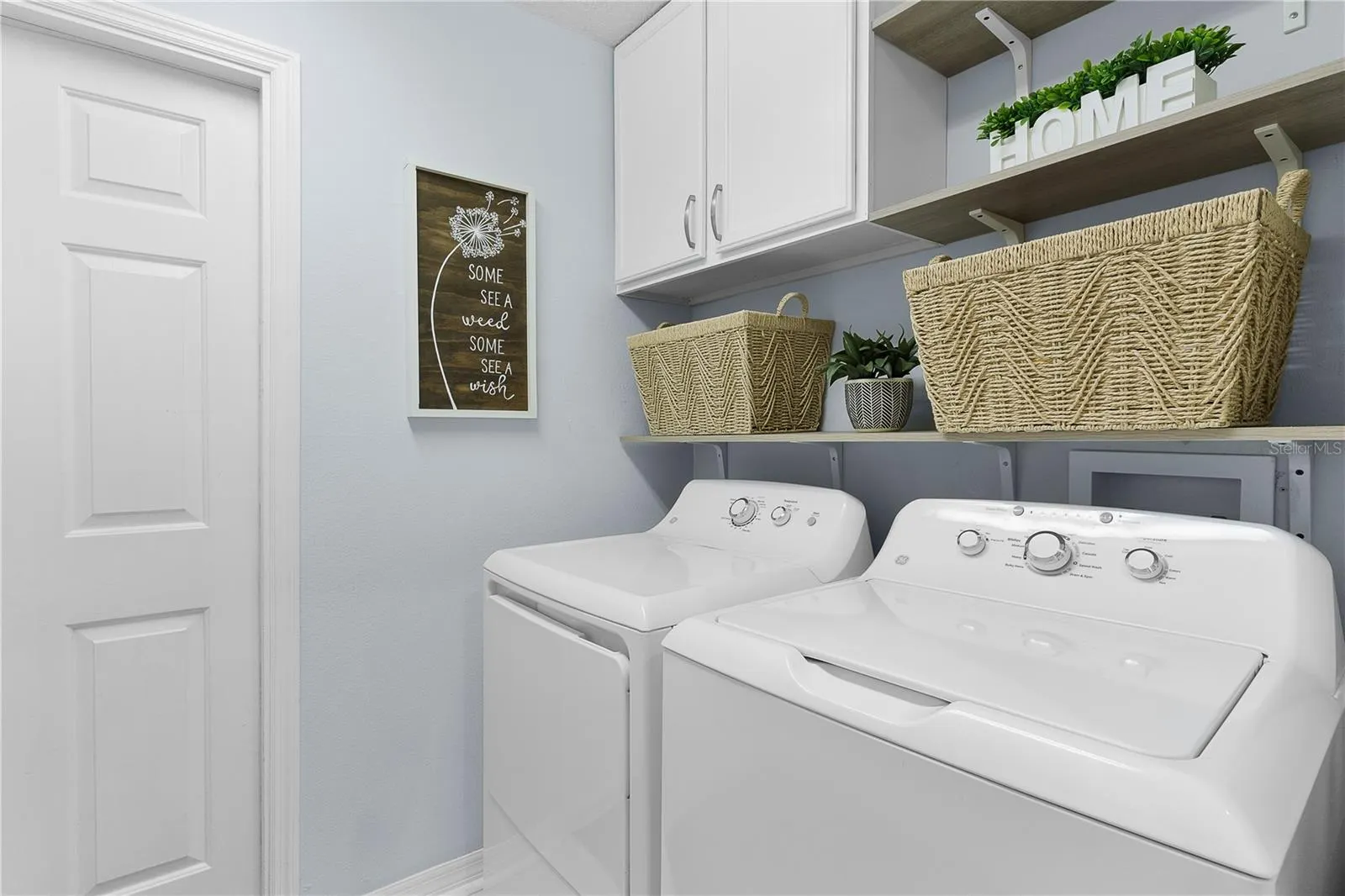 5252 GROVE MNR