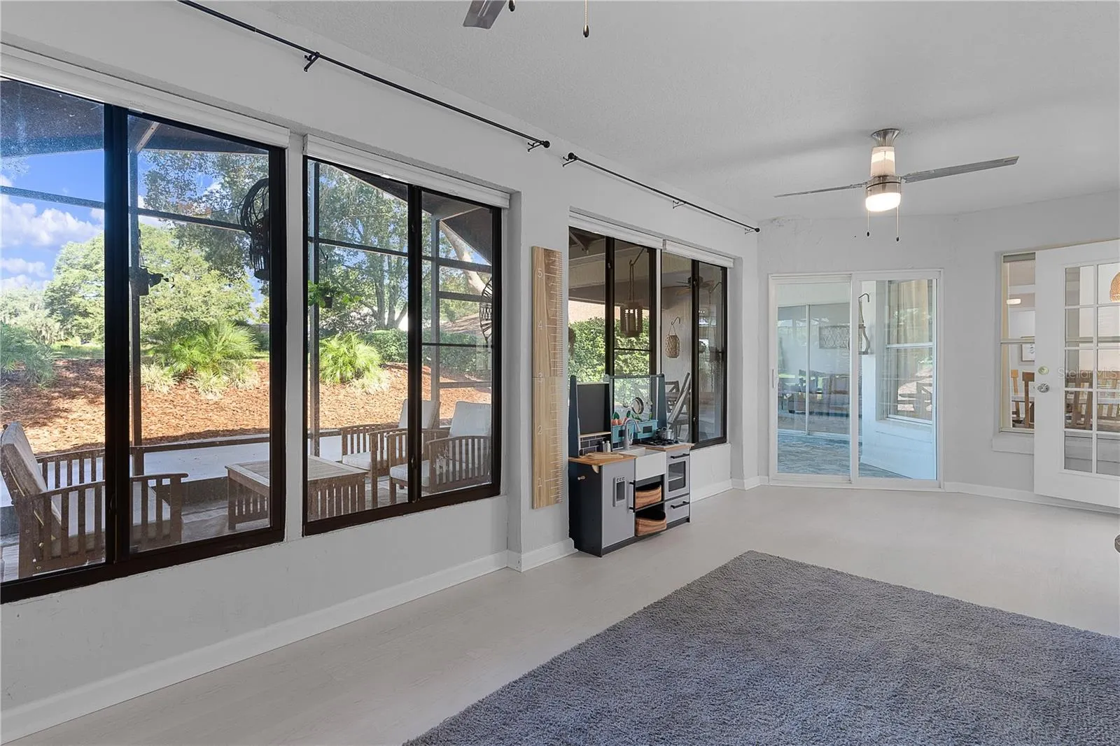 5252 GROVE MNR