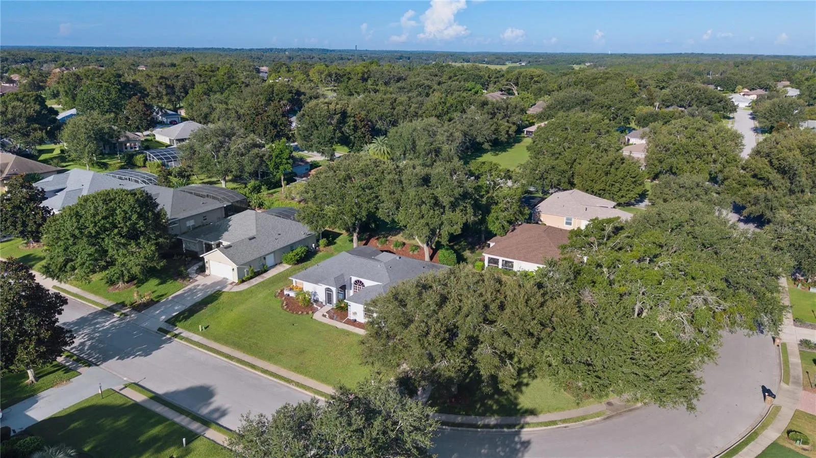 5252 GROVE MNR