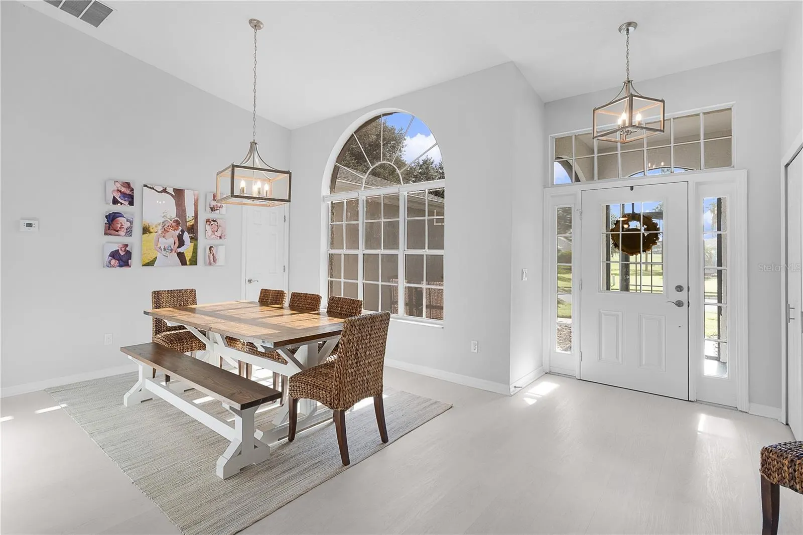 5252 GROVE MNR