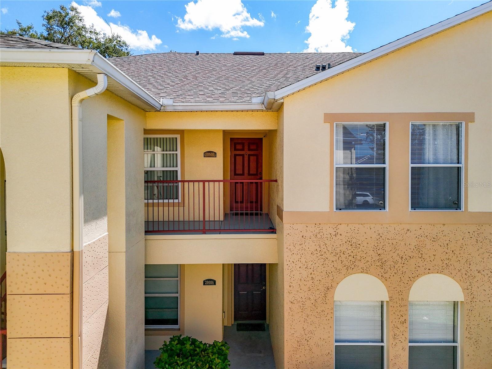 2868 CLUB CORTILE CIR #B, #B