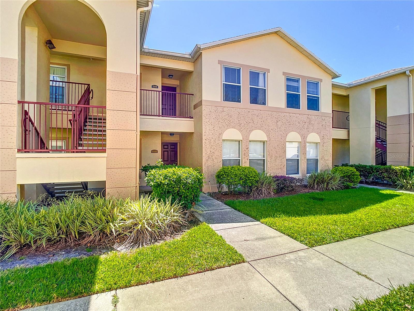 2868 CLUB CORTILE CIR #B, #B