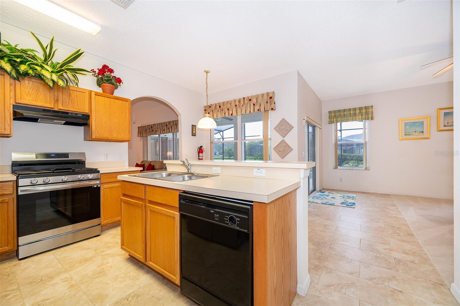 5346 CORAL VINE LN