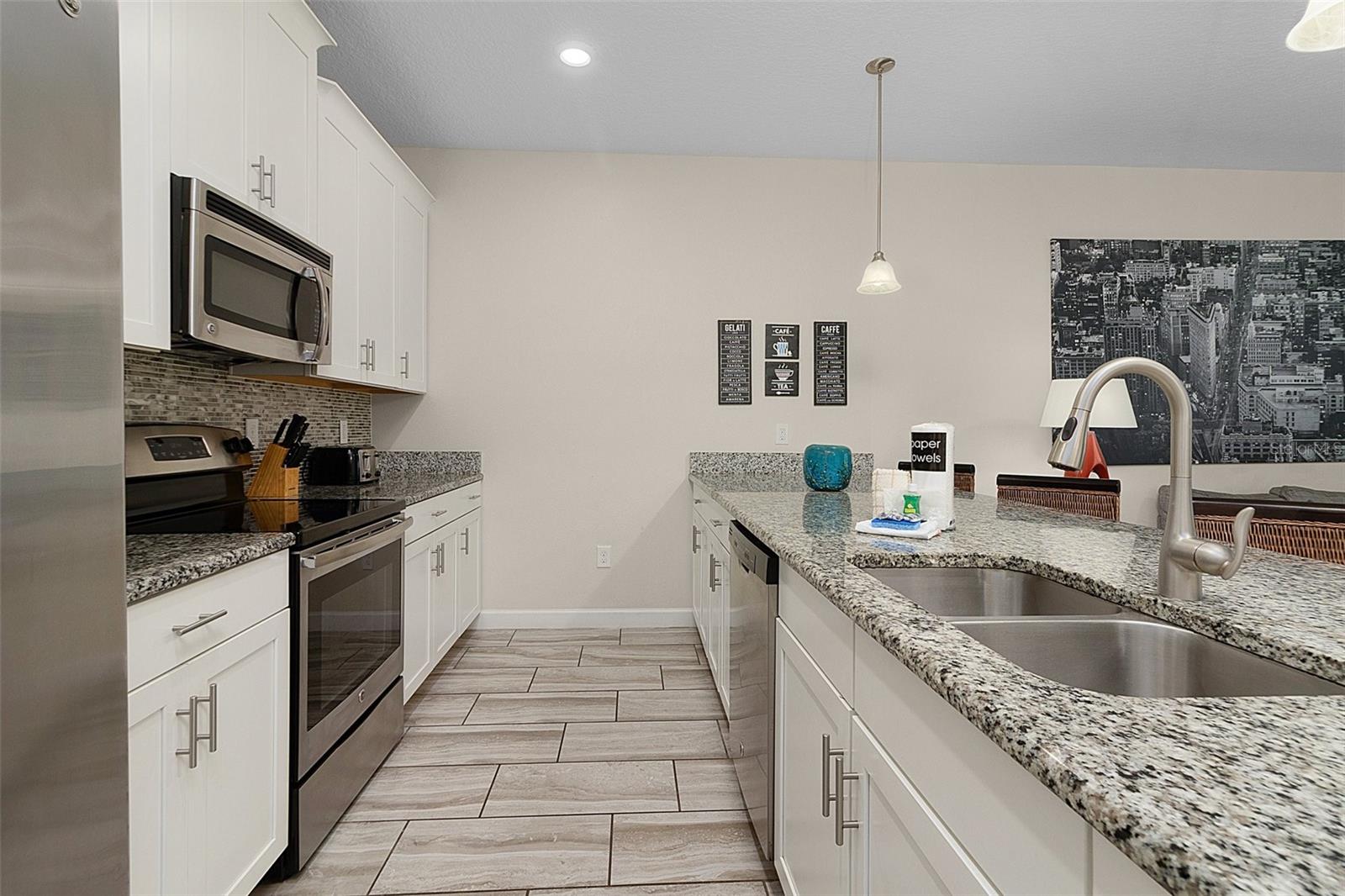 3148 PEQUOD PL