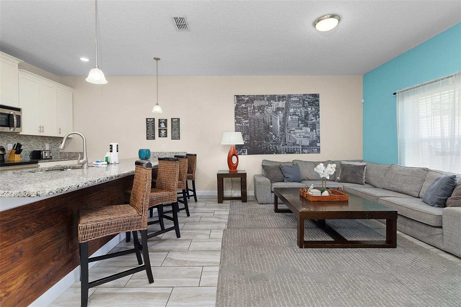 3148 PEQUOD PL