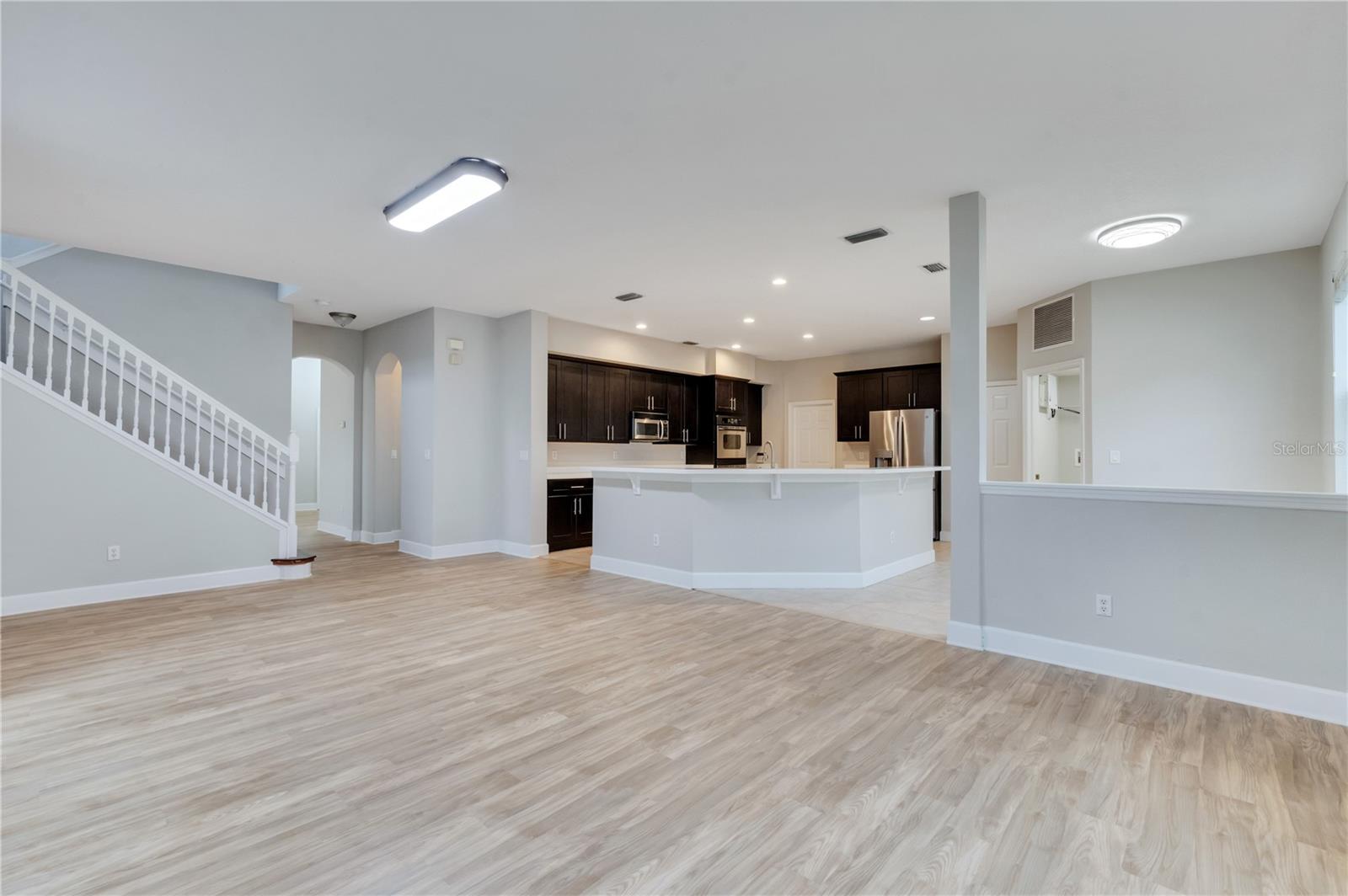 3494 FOREST RIDGE LN