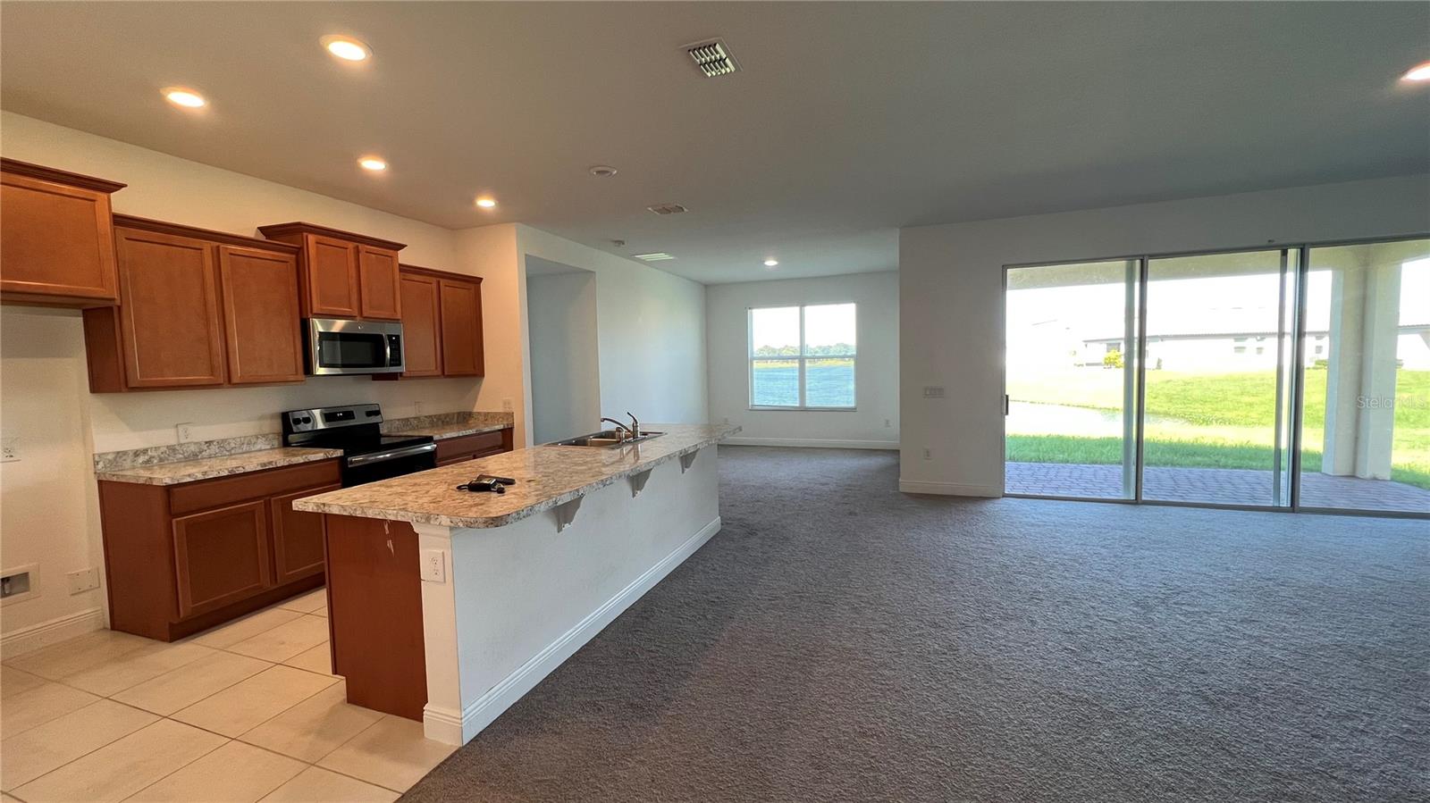 3924 CARRICK BEND DR