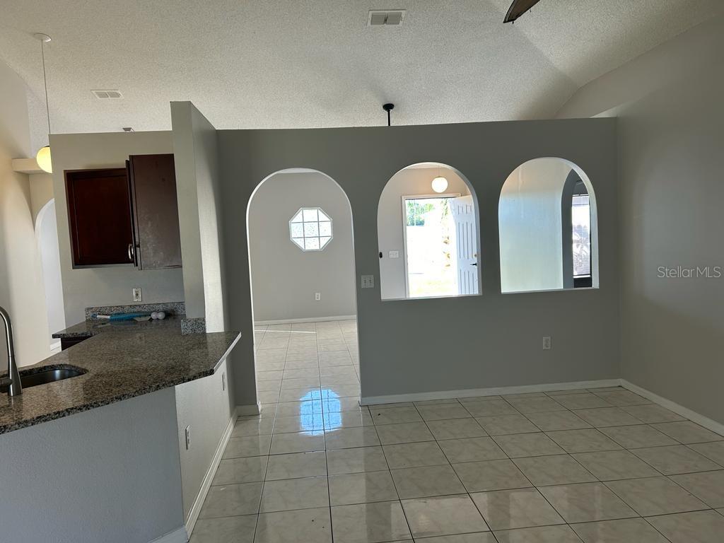205 GRIFFORD DR