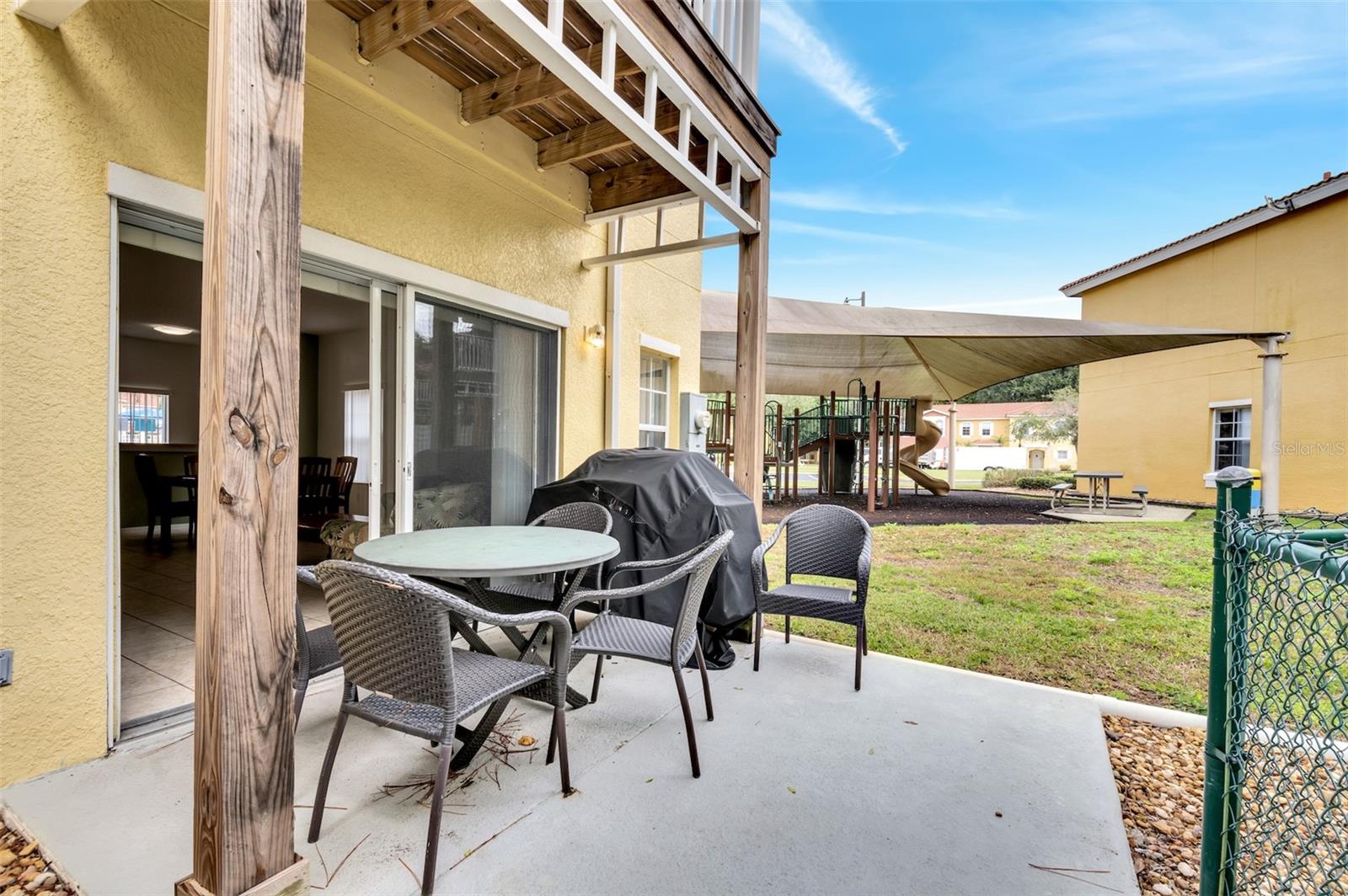 1135 PARK RIDGE CIR