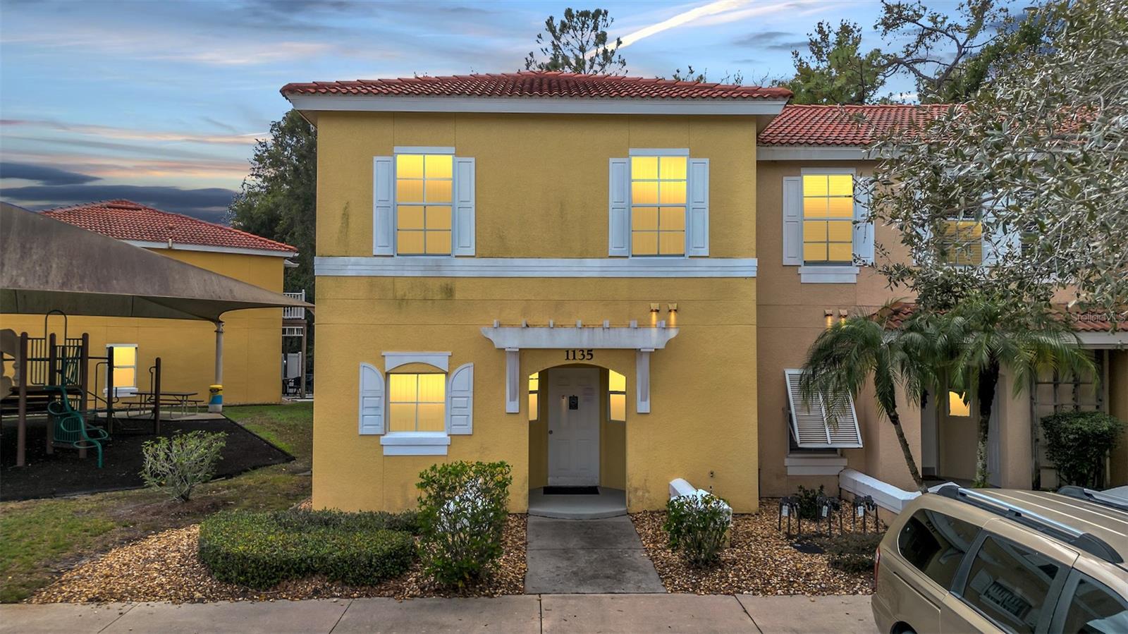 1135 PARK RIDGE CIR