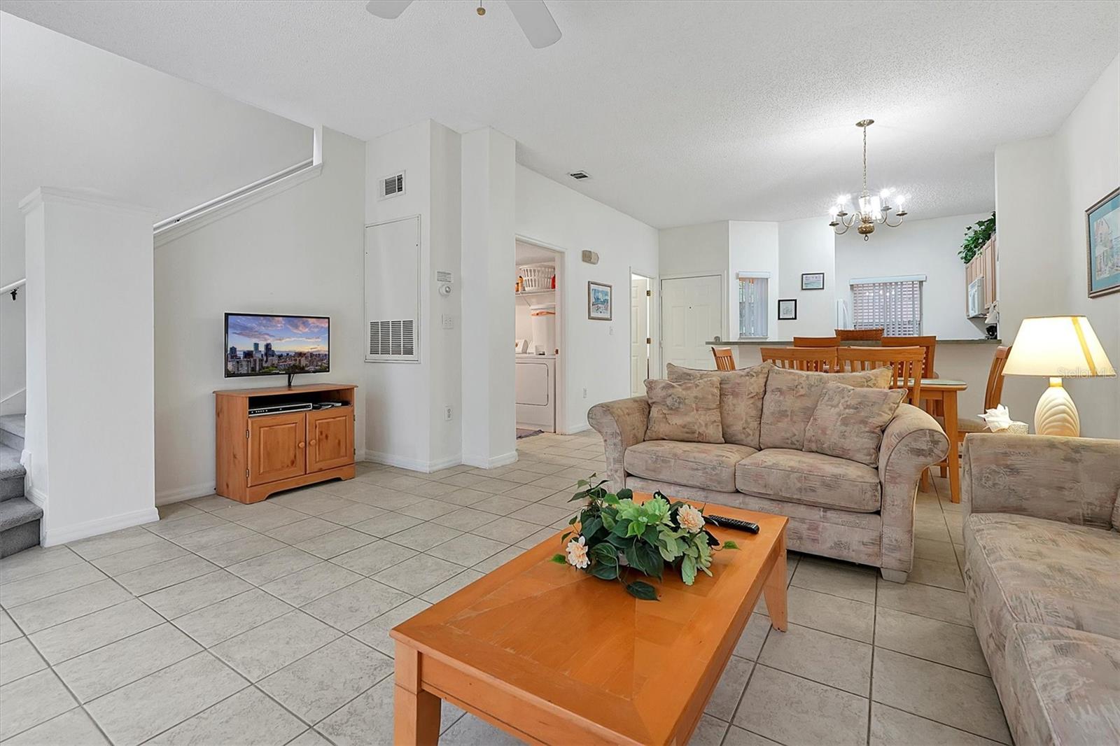 2725 SUN KEY PL
