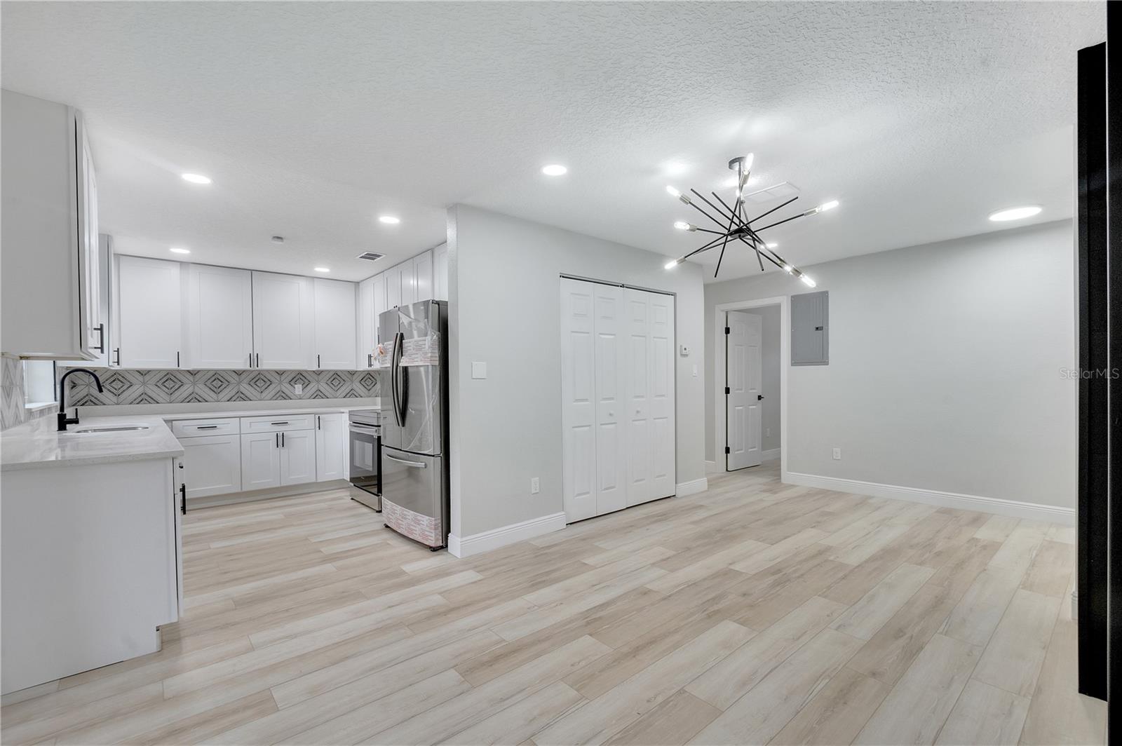 510 ZIMMERMAN DR