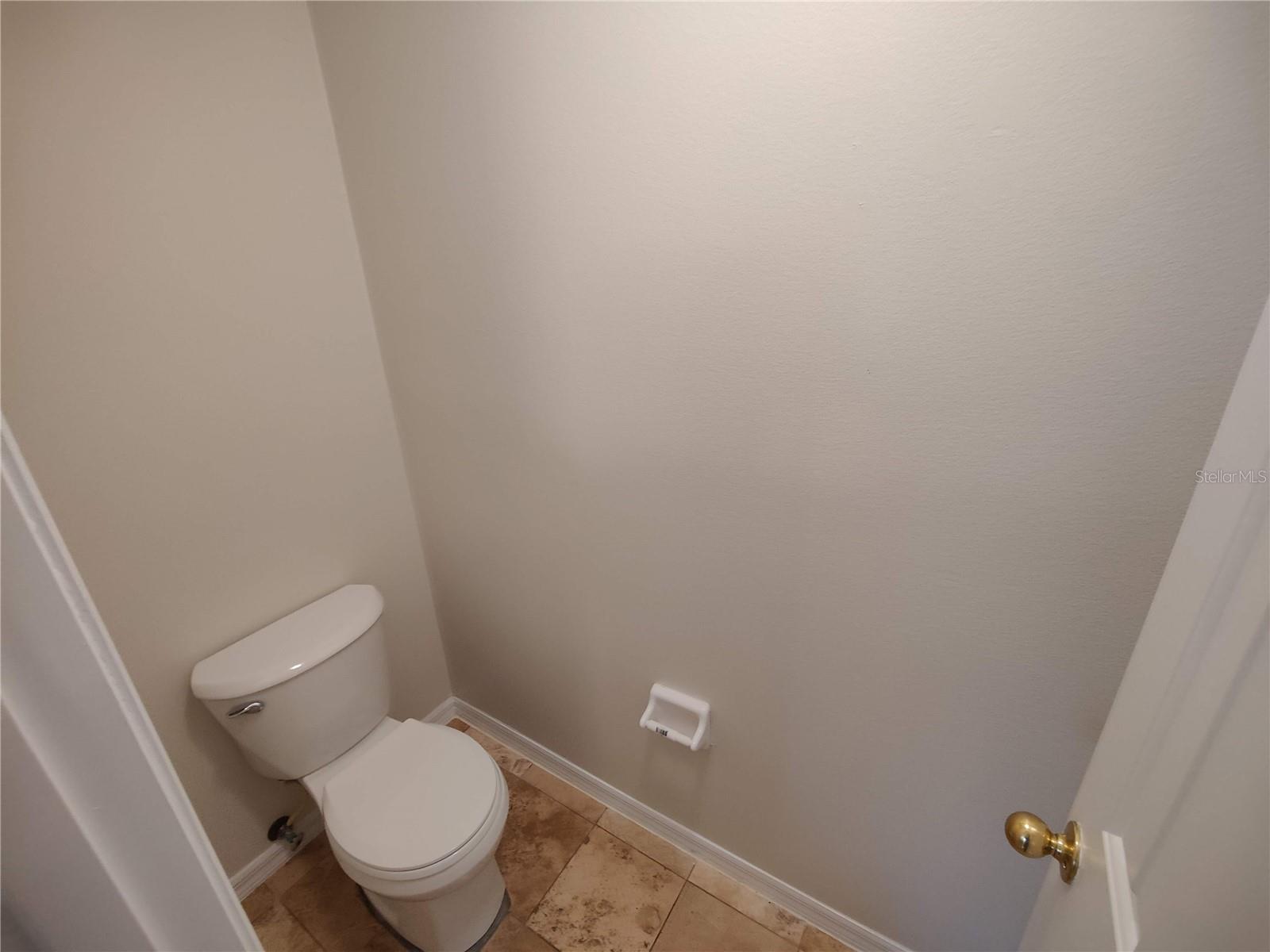 2422 WINCHESTER BLVD